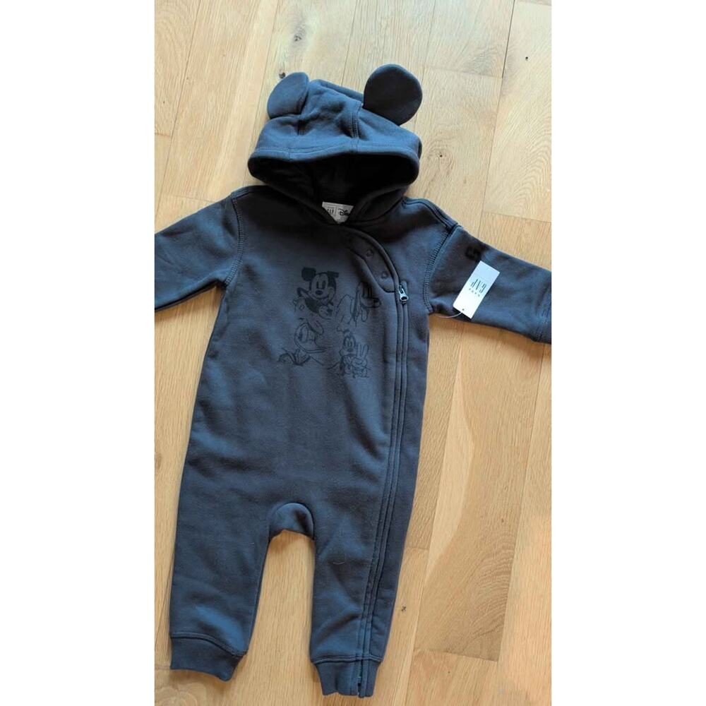 Hooded Onesie - Disney from Baby Gap - 6-12 months